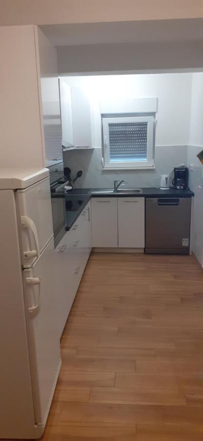 Fourm Apartment Bibinje Luaran gambar
