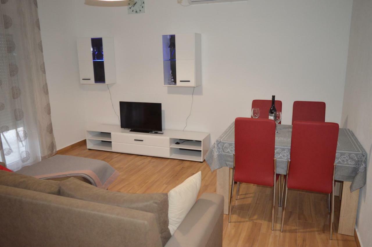 Fourm Apartment Bibinje Luaran gambar